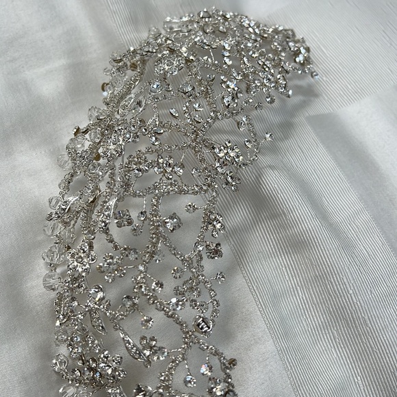 Wedding headpiece